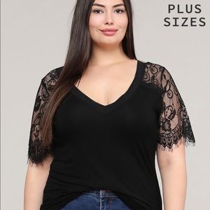 POL Curvy Lace Scallop Raglan Sleeve Knit Top
